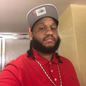 Meet your Posher, Clifford